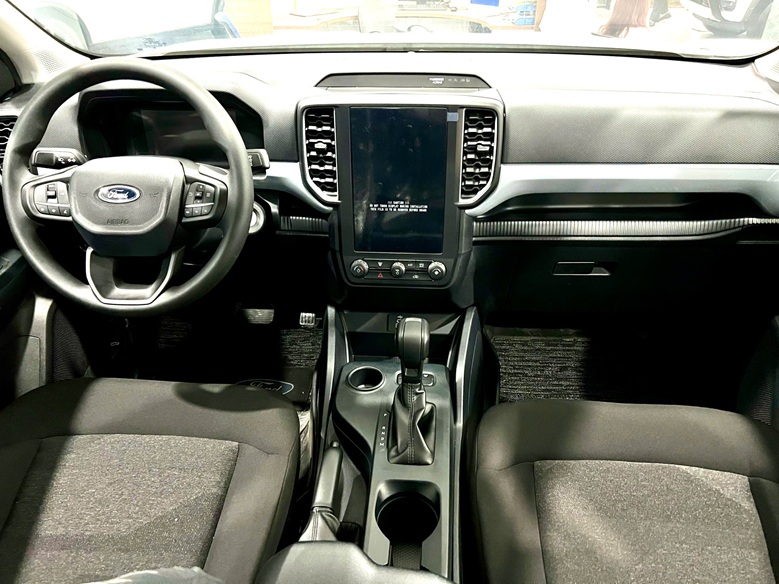 Ford Ranger XLS AT 4×2 20258