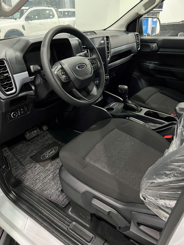 Ford Ranger XLS AT 4×2 20259